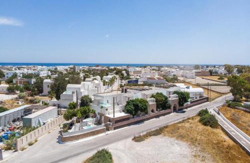 Perissa Apartment | Loukas & Emma Eco Houses