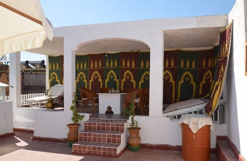 Meknes Medina House | Luxurious guest room in a traditional Riad -3 beds