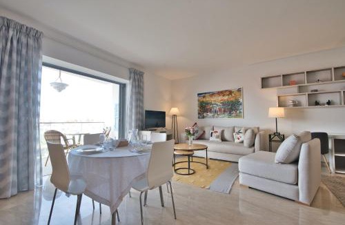 Agadir Bay Apartment | Luxury Apartment 90sqm with Pool near Beach WIFI Unlimited Optical Fiber