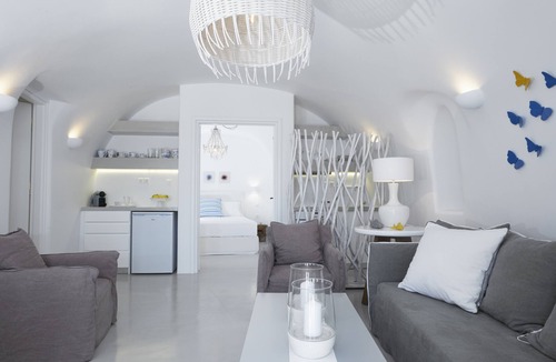 Imerovigli House | Luxury Cave Suite, Caldera View, Outdoor heated Jacuzzi