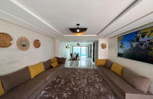 Moulay Abdallah Apartment | Luxury Duplex - Private Pool & Sound of Waves