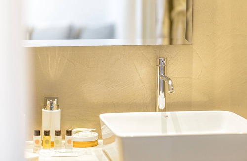 Imerovigli Villa | Luxury private Villas with Pool or Jacuzzi