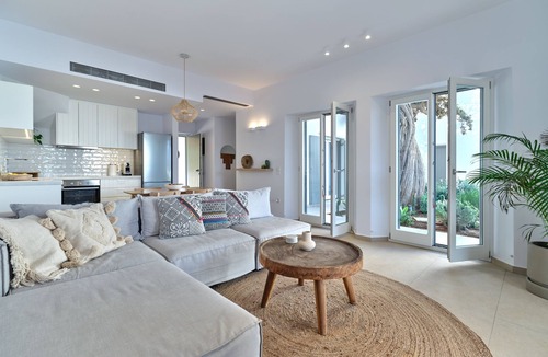 Piso Livadi Villa | Luxury Scarlet beachfront Villa with heated pool, Molos, Paros