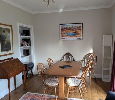 Ballater House | Luxury spacious 3 bed cottage in heart of Ballater