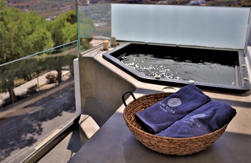 Exo Gonia Apartment | Luxury villa in Santorini