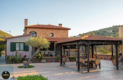 Emporios Villa | Luxury Villa with Huge Garden - Near "Mavra Volia" Beach