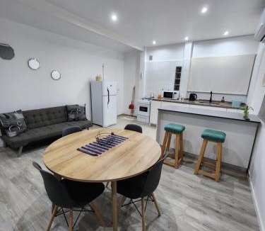 Plottier Apartment | Luz de Luna