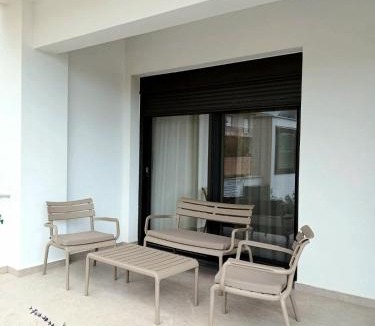 Mytikas House | Lygonis White Houses