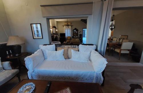 Alika House | Mani Spot Giorgos