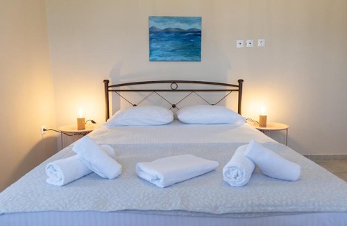 Omales Apartment | Mani Tsopakas Residences Koudounopetra apt