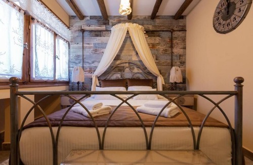 Archea Korinthos House | Maria's Rooms