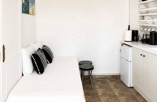 Ayia Anna Apartment | Marilia GuestHouse-Seaside Garden View Stay Evia