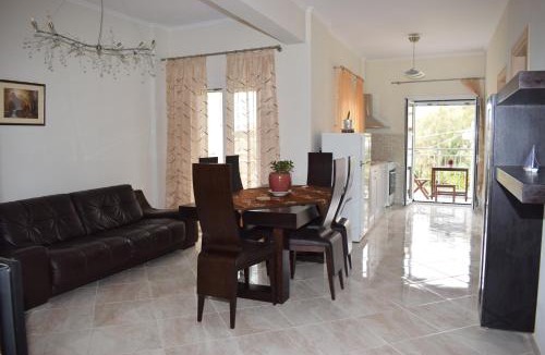 Ag. Georgios Apartment | Mary's apartments close to the sea