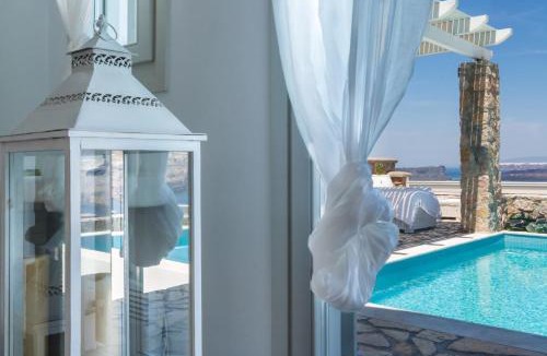 Akrotiri Villa | Michaela Residence