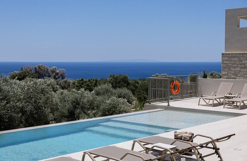 Agios Vasileios Villa | Mitatare Villas 2 - Evgenia, By Hellocrete