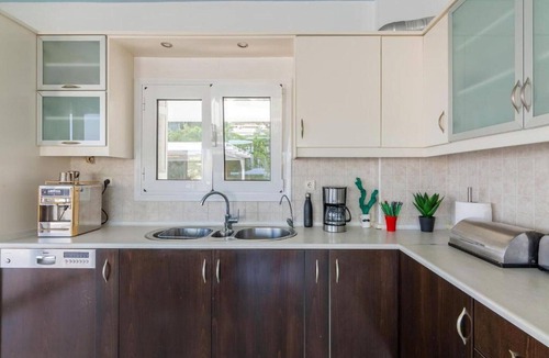 Heraklion House | Modern Cretan Family Villa with Pool