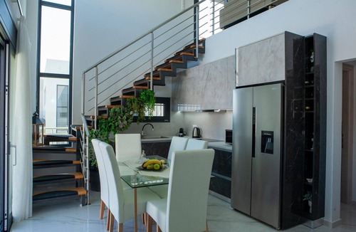 Gouvai House | Modern Villa Vacation for 6 with Pool