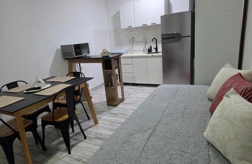General Roca Apartment | Moderno departamento zona IUPA