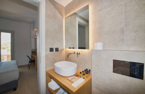 Agia Paraskevi Hotel | Moonlight Hotel