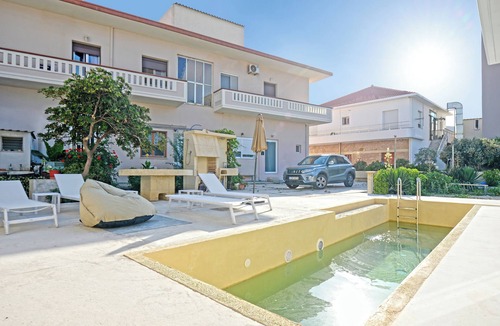 Kissamos Apartment | Mpoulakis Apt 64 with swimming pool around it, in the most convenient location
