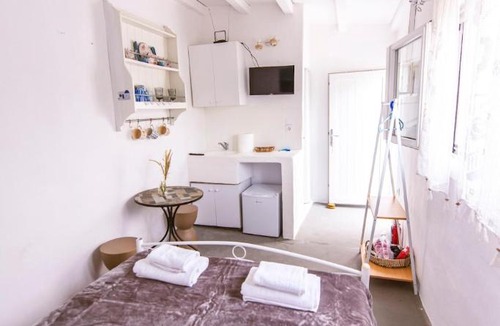 Xilokeratidi Apartment | Mykonian Bliss Studio by ΜΡS