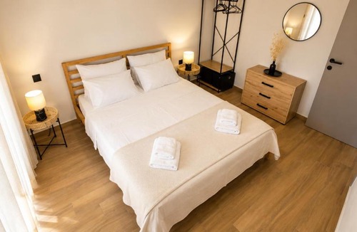 Neapoli-Sykies Apartment | Neapoli Light Residence