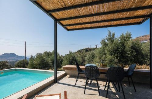 Mariou Villa | New Stylish Villa Domus Rodia with private pool & BBQ, 4km from Plakias beach