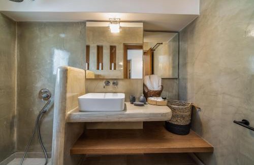 Emporio Apartment | New Villa Katerina - 6 Villas & 6 Private Jacuzzi