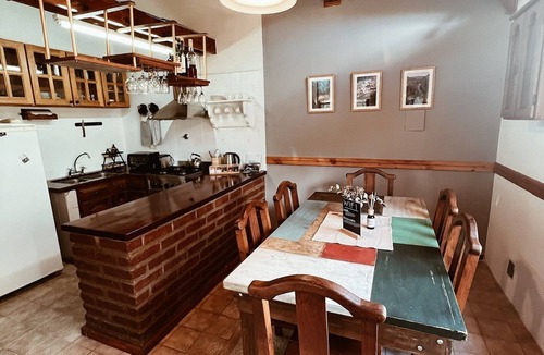Esquel House | Nice 3-bedroom house with indoor grill in charming Esquel