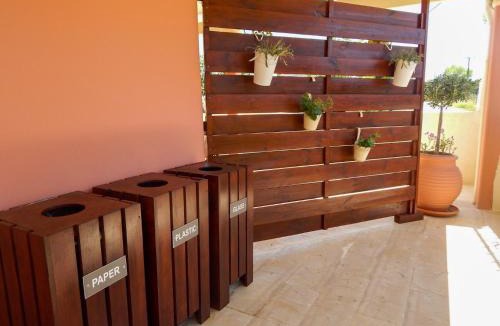 Ag. Georgios Apartment | Nikodimos Garden Studios