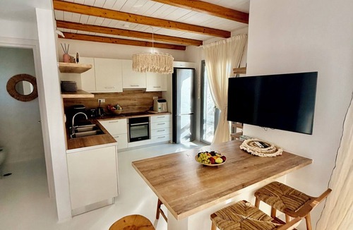 Kastraki House | Noema Terra Luxury Villa | Private Pool & Sea View