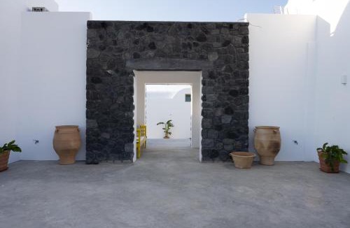 Oia Apartment | Oia Kissiri - Private Pool Villas
