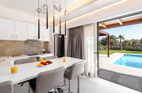 Lardos Villa | Orama Sunset | Stela Villa