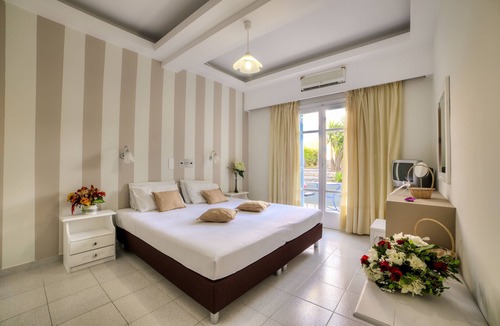 Perivolos Hotel | Pantheon Hotel
