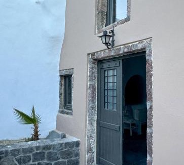 Emporio Apartment | Paramythi Art Maison