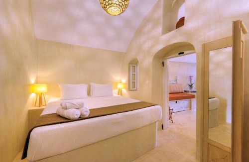 Megalochori Bed & Breakfast | Pasithea Suites