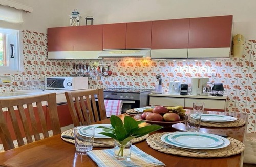 Lagonissi House | Peaceful 2-bedroom country house in charming Lagonisi, 600 metrers from the sea
