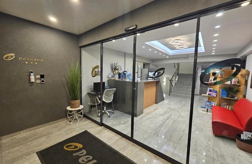 Katerini Hotel | Peloton Inn