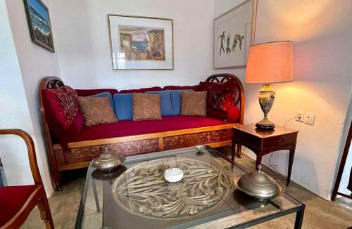 Agios Dimitrios House | Pepromeno Boutique