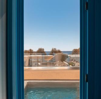 Perissa Hotel | Perissa Bay