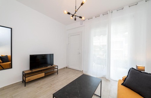 Paralia Ofryniou Apartment | Perla Stay Complex by Horizon Homes