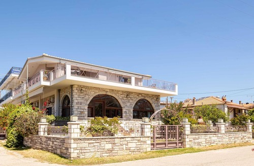 Lepreo Condo | Petrino Serene Nest - Majestic Gem