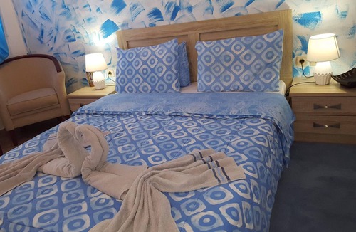 Perissa Hostel | Pleasure Douple Room 1