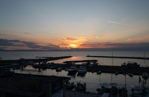 Katerini Apartment | Poseidon Girni Sea View Apartments