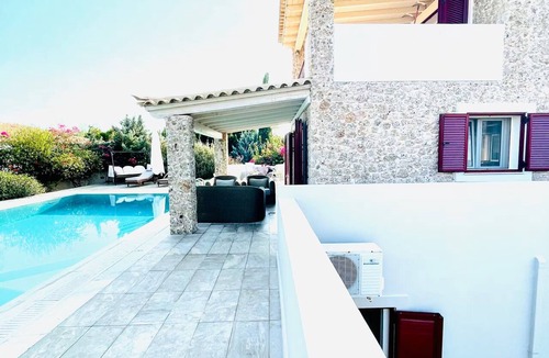 Plepi House | Premium 5-Bedroom Villa in Ermioni with Private Pool & Sea View