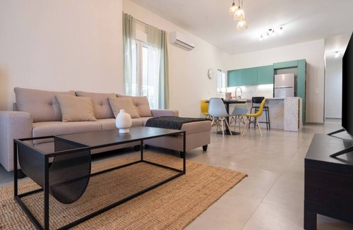 Neapoli Apartment | Prime 3BR Exarcheia Penthouse | Huge Terrace
