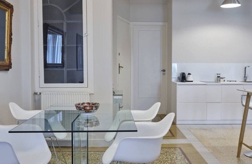 Kolonaki Apartment | Quiet, central 2bd Apt, Kolonaki