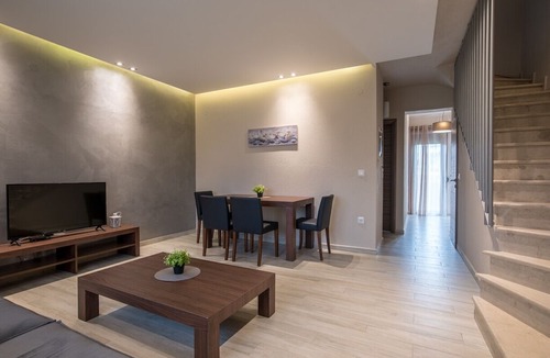 Nikita Villa | Quintessence Villa Level Suite