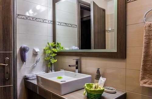Planos Villa | R 489 Two Bedroom villa Sea Views Private Pool Childrens Play Area