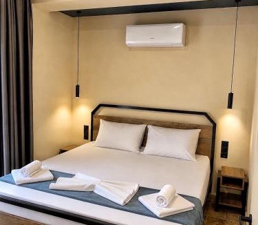 Nea Propontida Apartment | RCR The Stones
